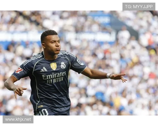 姆巴佩顺利参与皇马全队训练 卡雷拉斯部分合练